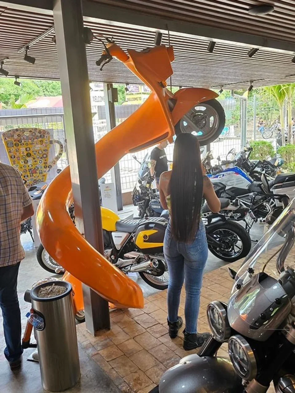 The November 2023 meet at The Bikers Café